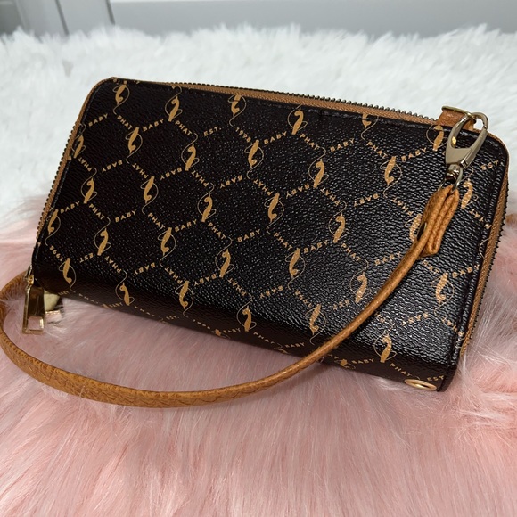 Baby Phat Crossbody Wallet - Picture 3 of 4